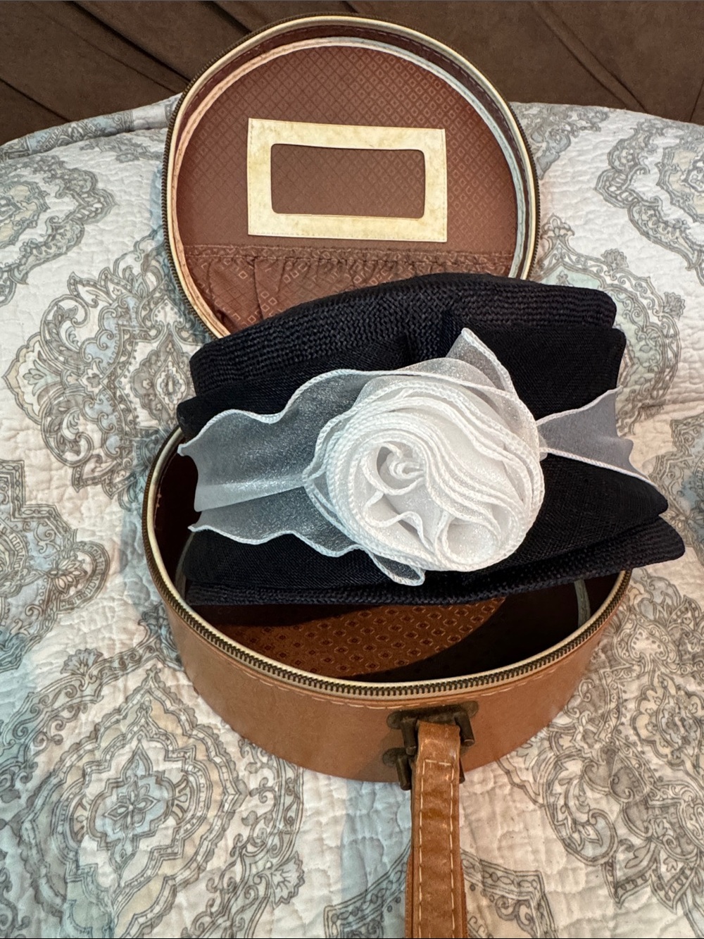 VINTAGE Black Straw Cloche Hat with White Organza Flower